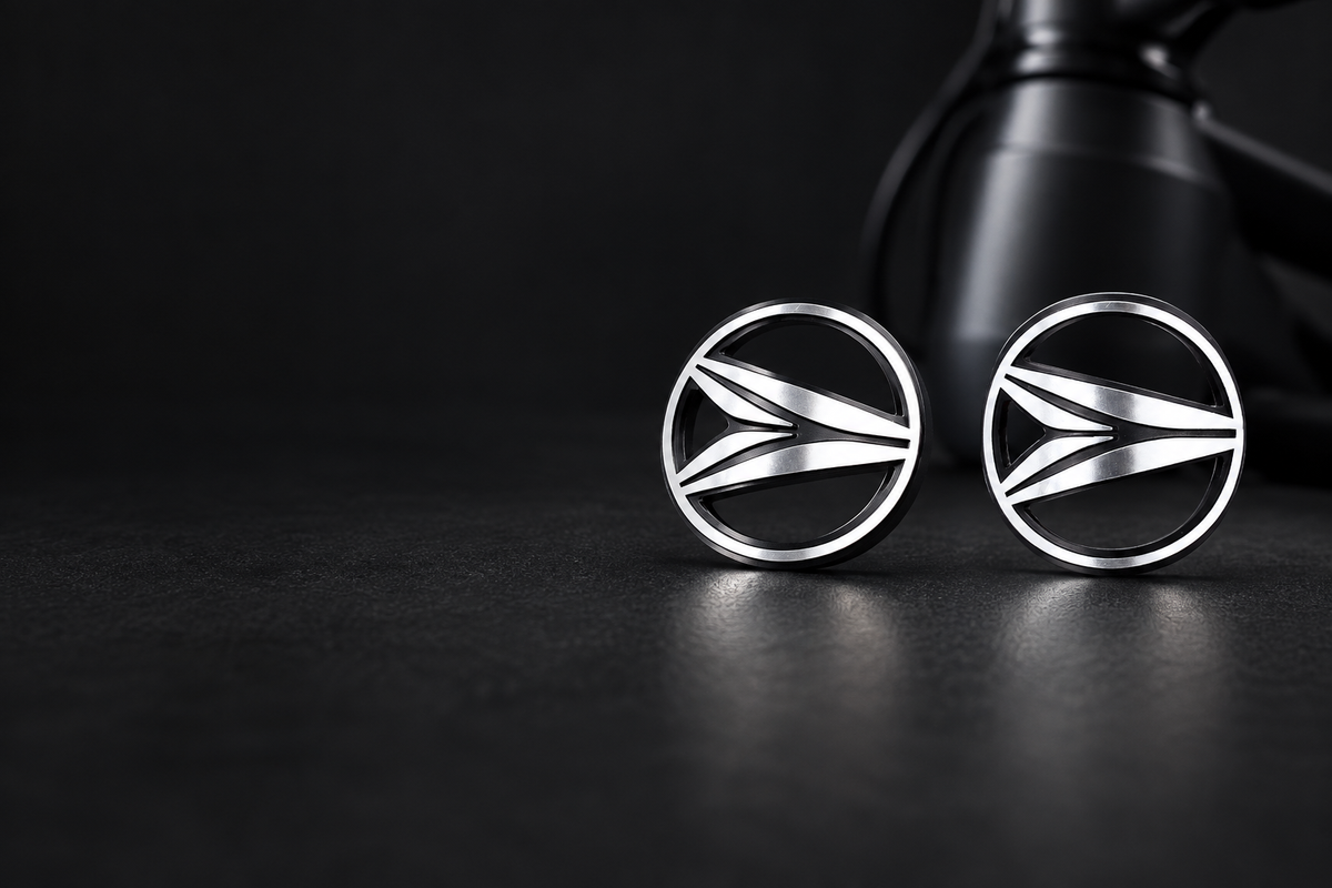 Head badges