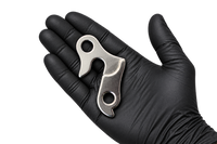 Hanger 5 lying diagonally in a palm 1