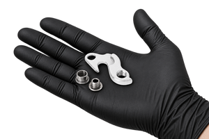 Small Hanger 16 and fittings in an open palm