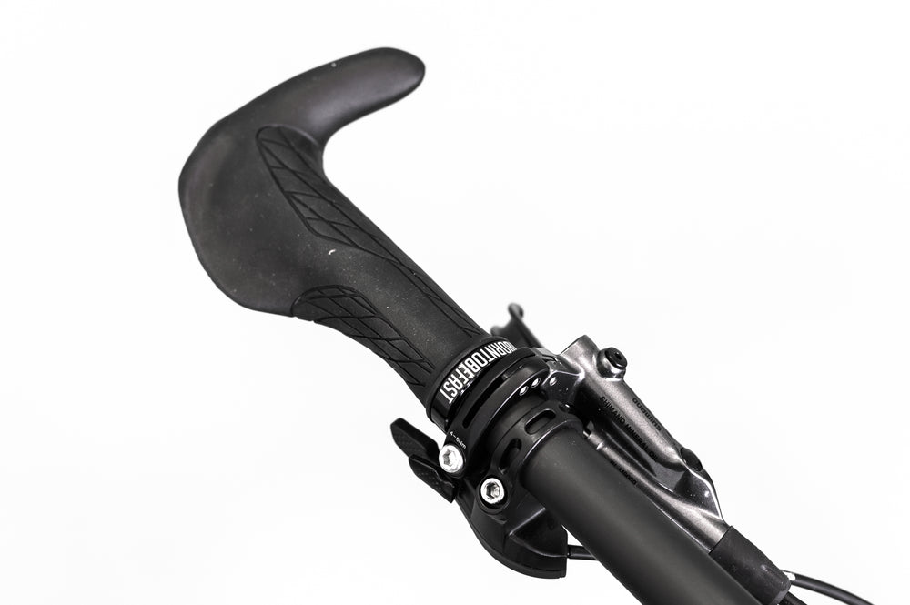 B2BF Bar End Lock-on Grips