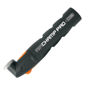 SKS AIRCHAMP PRO CO2 bike pump with easy one-hand operation.