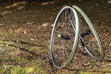 Close-up of Sunringle DÜROC wheelset's SRX hubs and spokes