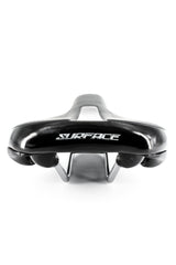 Surface S-ELECTRO COMFORT saddle in outdoor environment for MTB riding